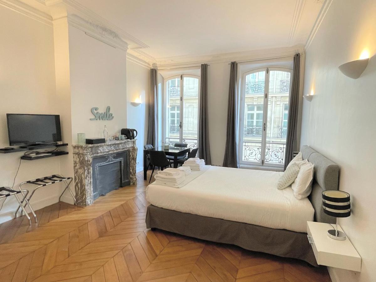 Paris Square Bed & Breakfast Eksteriør bilde