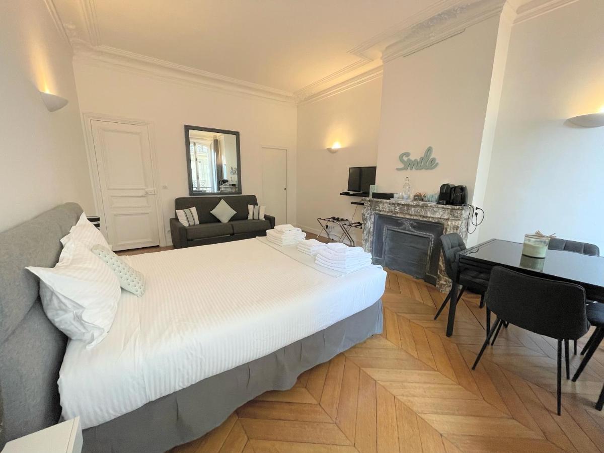 Paris Square Bed & Breakfast Eksteriør bilde